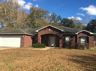 6 Bay Cir, Foley, AL 36535