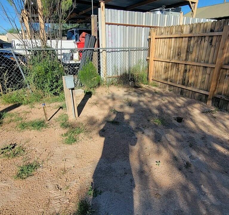 2nd image of 1139 E 27th St #2