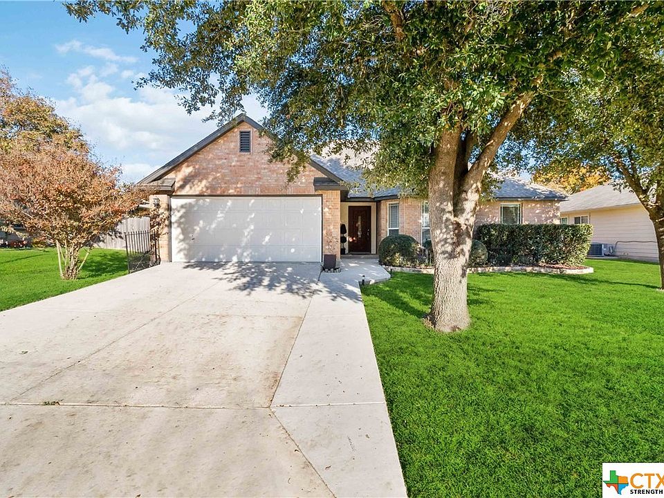 1st image of 2241 Bentwood Dr