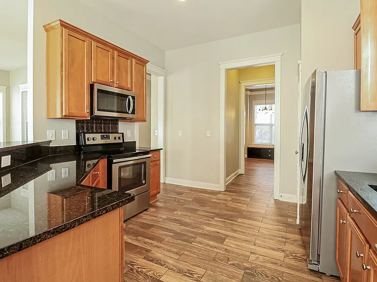 9819 Grier Springs Ln — Photo 10