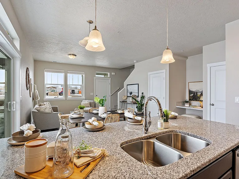 Sunnyvale Village Townhomes — Photo 38