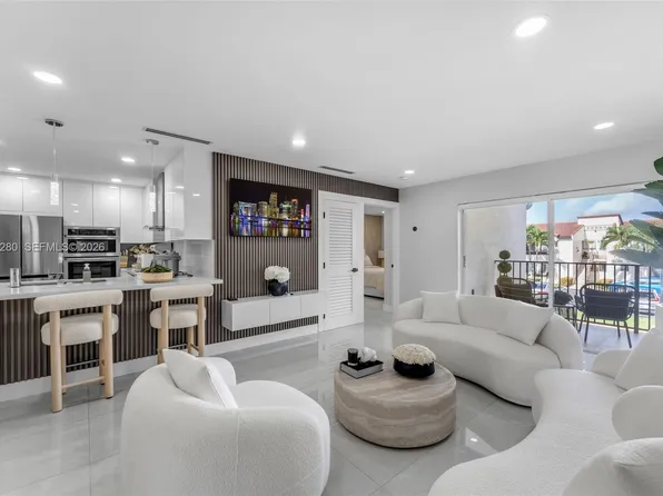1180 NW 124th Pl #208, Miami, FL 33182
