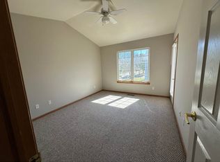 424 4th Ave, Coralville, IA 52241