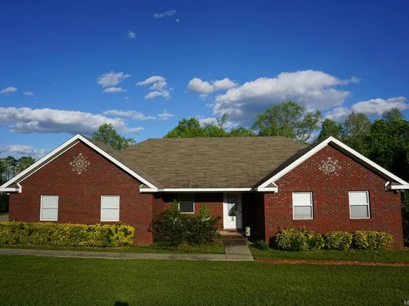 110 White Oak Ln, Tallassee, AL 36078