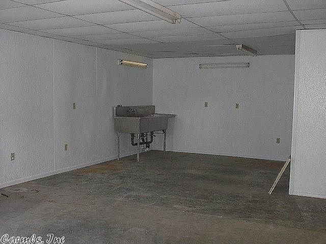 2nd image of 3601 Bracy Rd