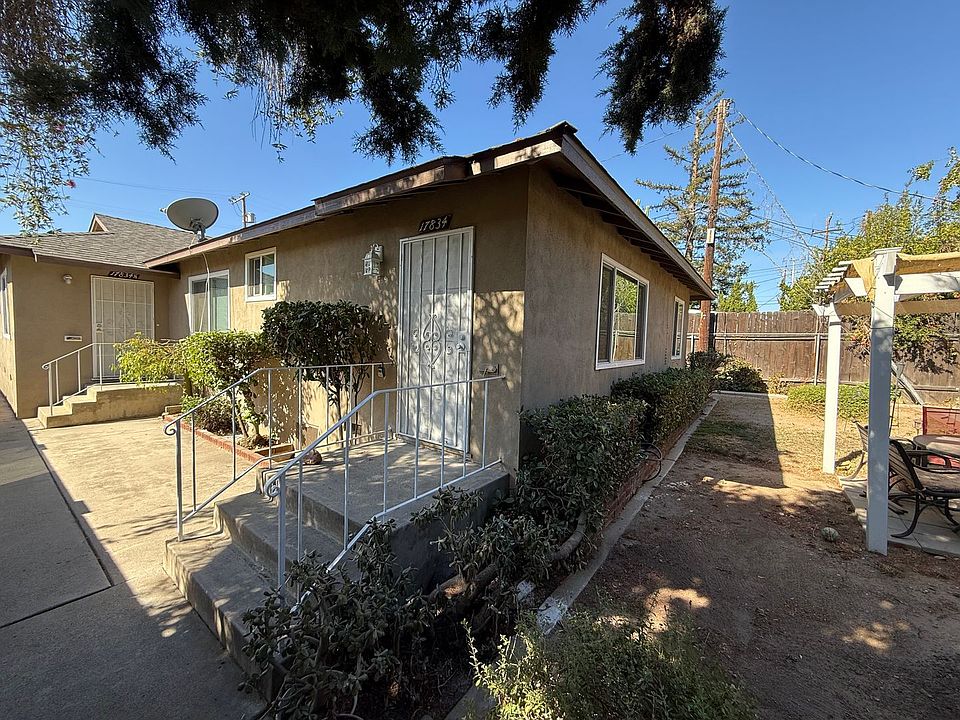1st image of 17834 Los Alimos St