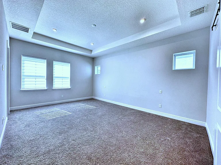 14770 Sancar Aly — Photo 7