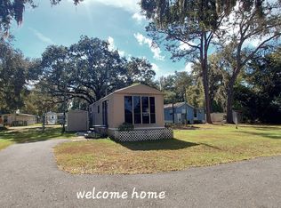 38651 Tarr Dr, Zephyrhills, FL 33540