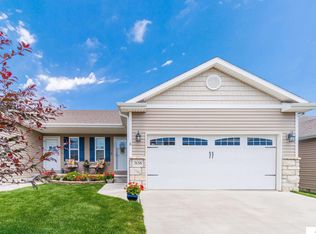 3138 King Ridge Blvd, Lincoln, NE 68504