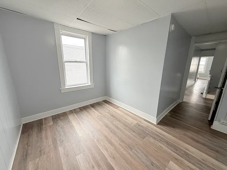 619 Poplar St — Photo 18