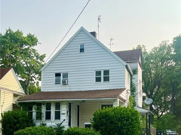 3757 Bosworth Rd, Cleveland, OH 44111
