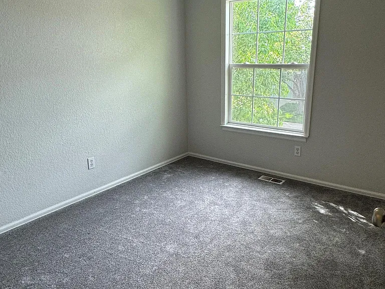 1408 Orchid Ct — Photo 13