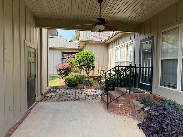 1630 Academy Dr #709 — Photo 15