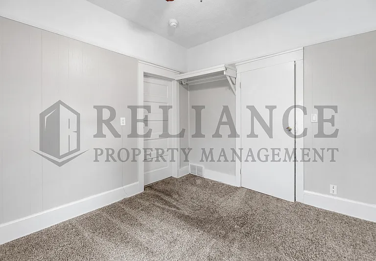 232 S Sedgwick St — Photo 20