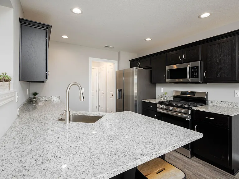 Somerset Townhomes and Villas — Photo 16