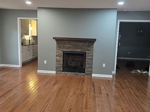 Propane fireplace 