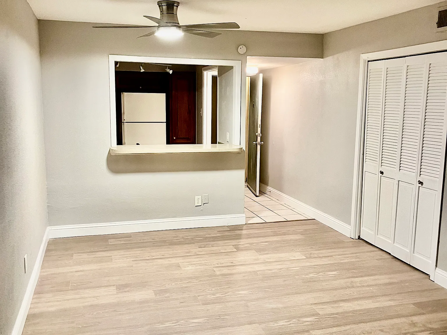 4429 Bowser Ave — Photo 4