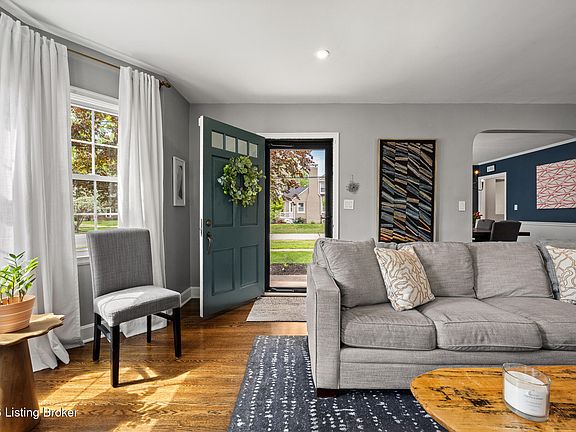 4th image of 411 Browns Ln