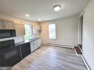 705 Beech St, Pottstown, PA 19464