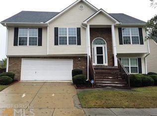 2353 Temple View Dr, Snellville, GA 30078