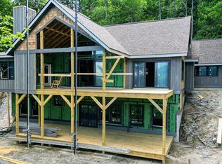 442 Sapphire Ridge Rd, Sapphire, NC 28774