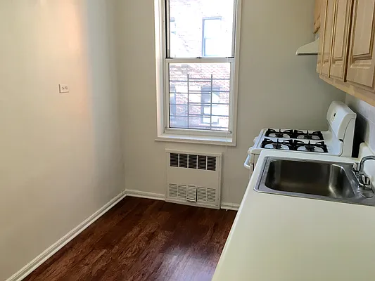 Rented by Showcase Realty | media 3