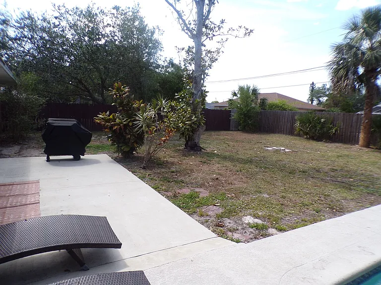 1148 Salina Ave — Photo 29