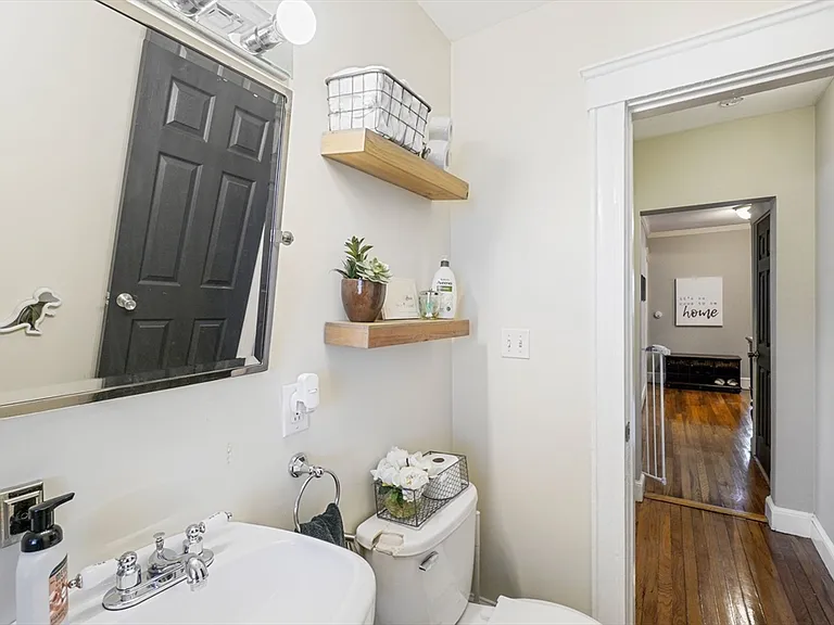 80 Westmoreland St #2 — Photo 15