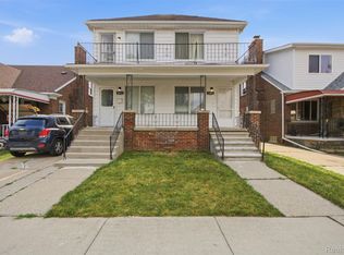 7053 Reuter St, Dearborn, MI 48126