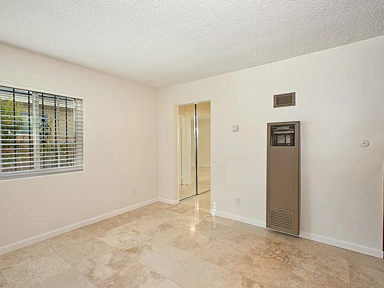 4140 Utah St — Photo 11