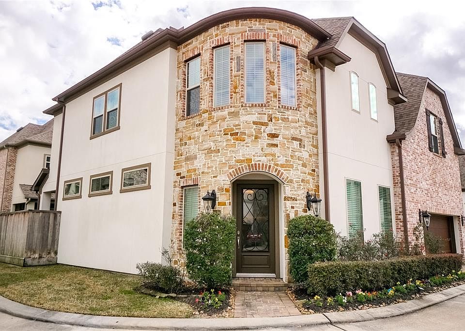 1st image of 1614 W Rose Terrace Ln