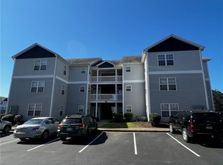 182 University Village Dr APT K, Central, SC 29630