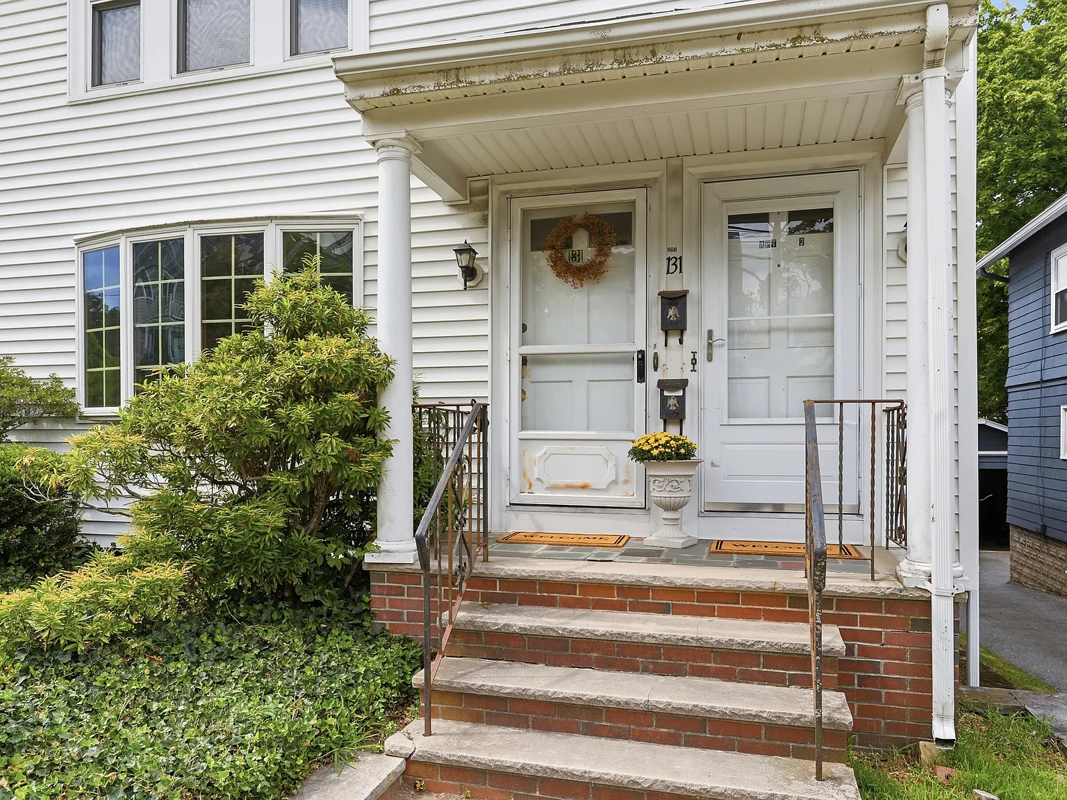 2 bed, 1350 sqft, $3,000 — Photo 2