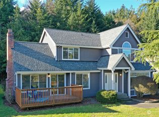 7967 Rooney Rd NW, Silverdale, WA 98383