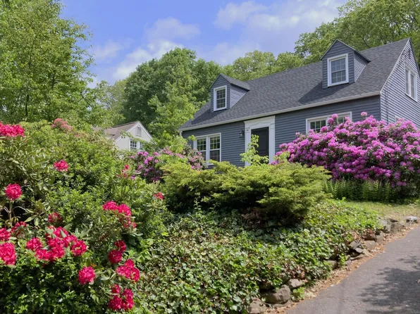 59 Overlook Drive, Manchester, CT 06042