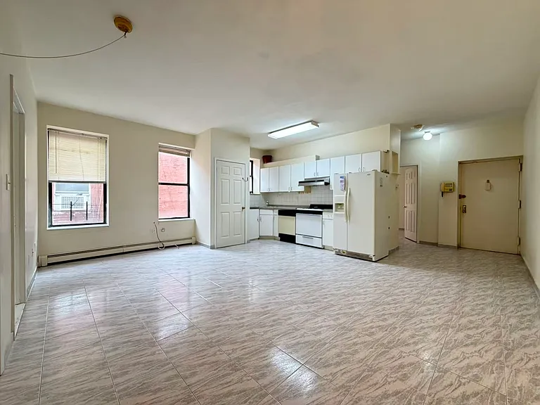182 Bay 22nd St #4F — Photo 4