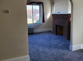 139 Summit Ave #139, Chicopee, MA 01020