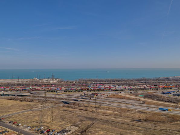 10914 S Avenue B, Chicago, IL 60617