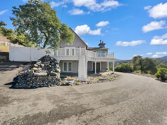 3rd image of 30450 Morgan Canyon Rd