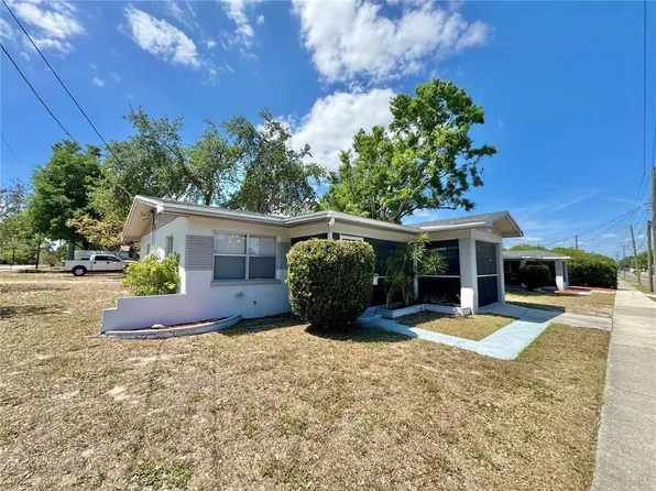 585 6th St SE, Winter Haven, FL 33880