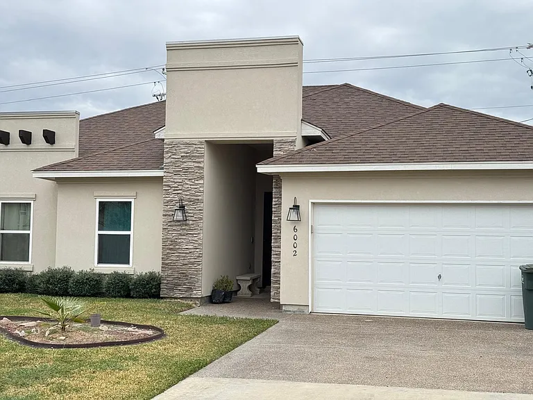 6002 Amir Dr — Photo 2
