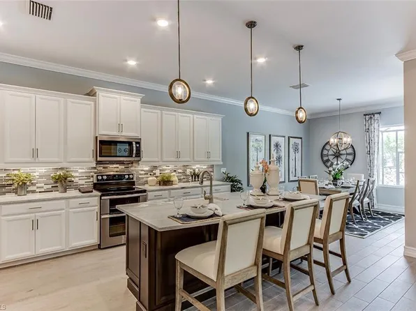 28202 Captiva Shell LOOP, BONITA SPRINGS, FL 34135