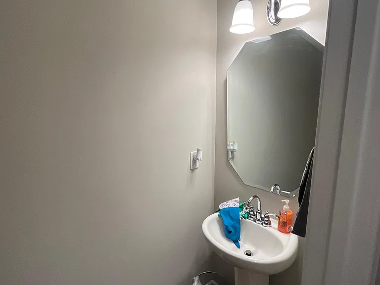 372 Brannon Meadows Dr — Photo 12
