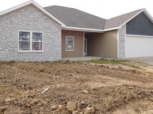 1227 Midnight Chase Grv, Fort Wayne, IN 46845