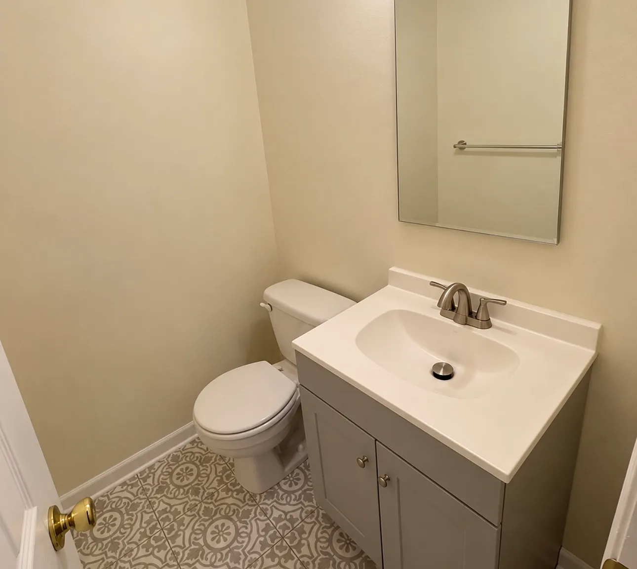 3 bed, 2.5 bath, 1380 sqft, $1,950 — Photo 3