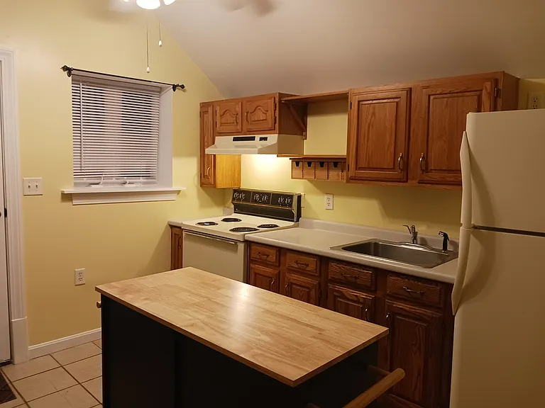 194 Main St #192B — Photo 34