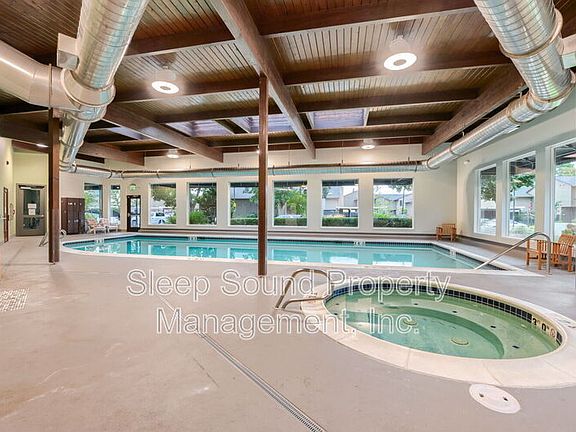 3rd image of 201 N Hayden Bay Dr