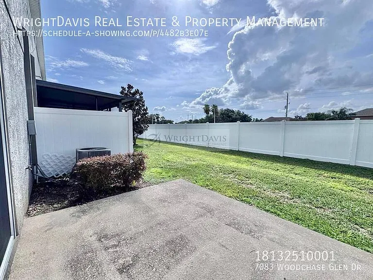 7083 Woodchase Glen Dr — Photo 29