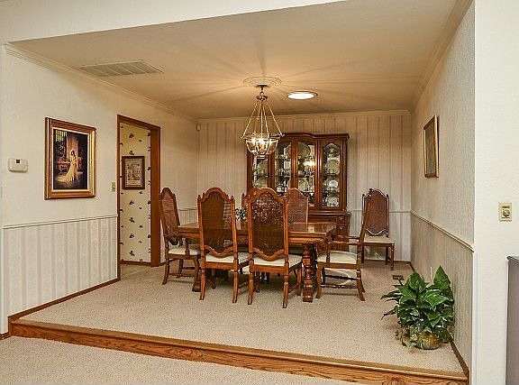 Formal dining off of kitchen dining
