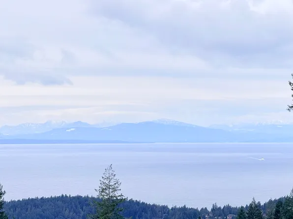 3963 Uplands Way, West Vancouver, BC